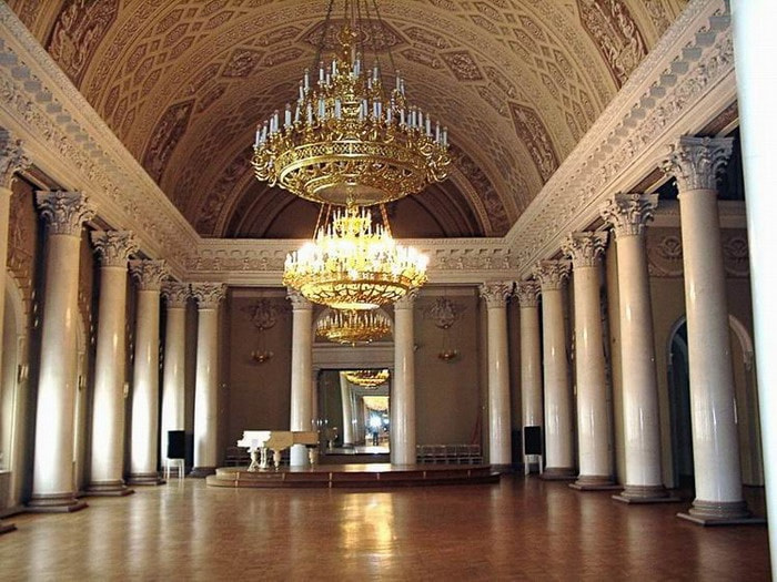 Праздничный зал Usupovskii-dvorec2